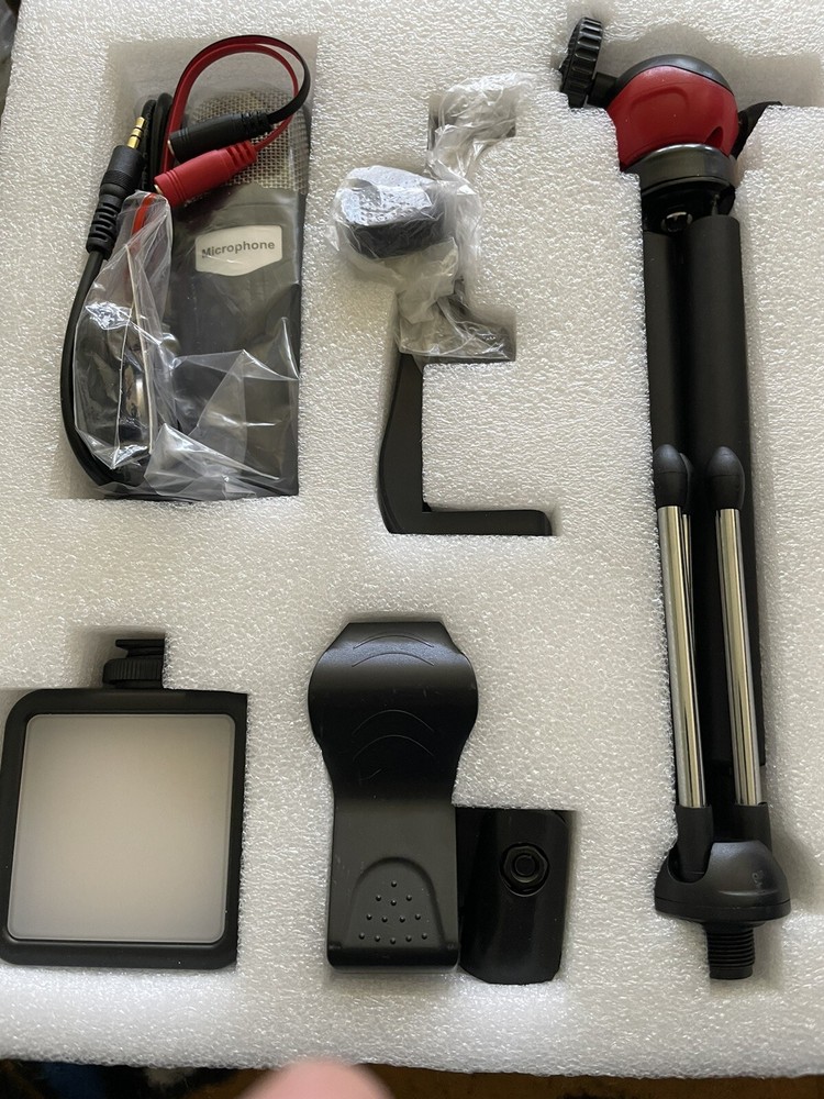CE ROHS Model AB Shutter 3 Microphone, LED light, Phone & Mike Stands NIB