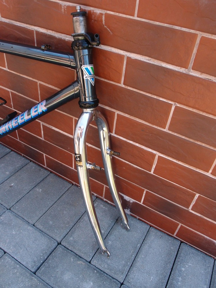 Wheeler 8800 Comp Line 18 in Prestige frame set Response Fork Dia Compe