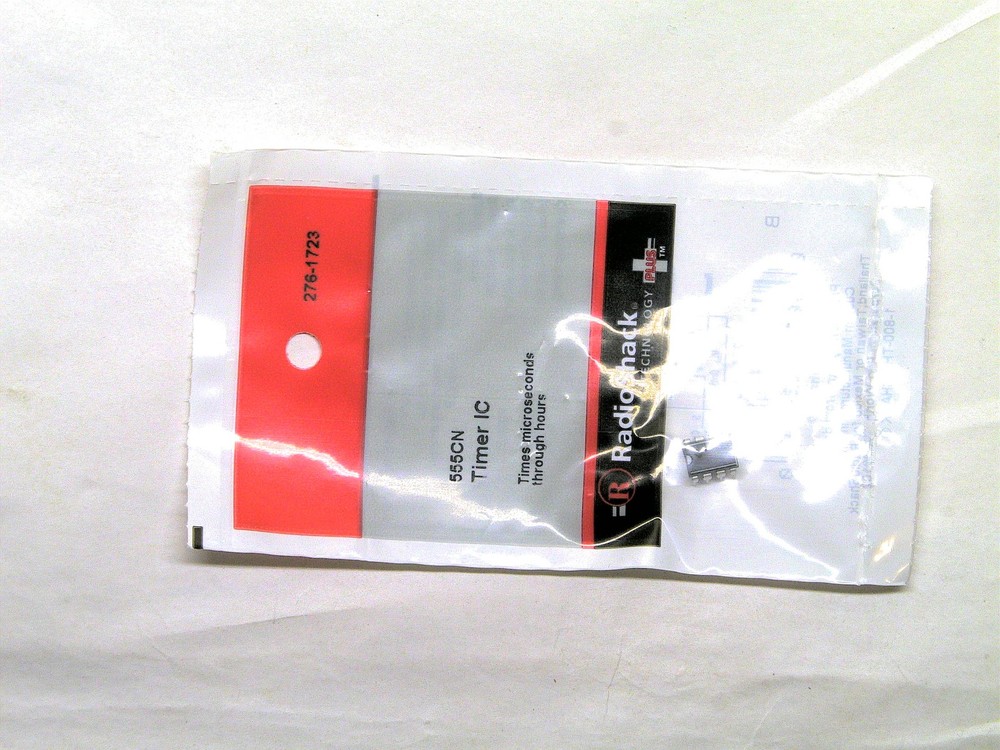 555CN Timer IC #276-1723 By RadioShack