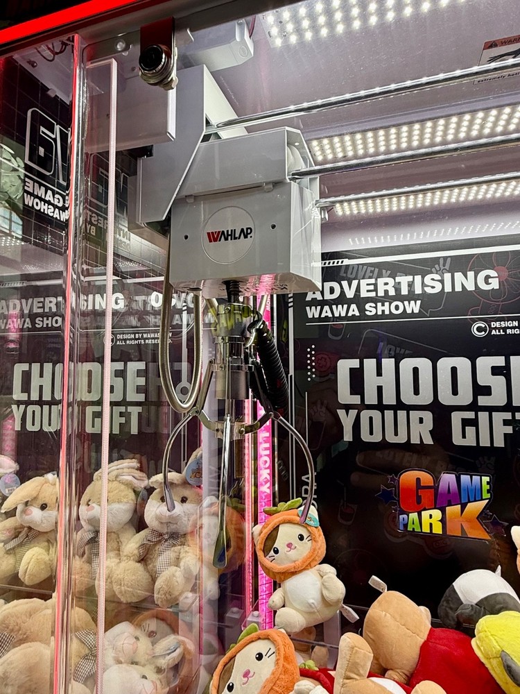 CRANE WAHLAP CLAW MACHINE