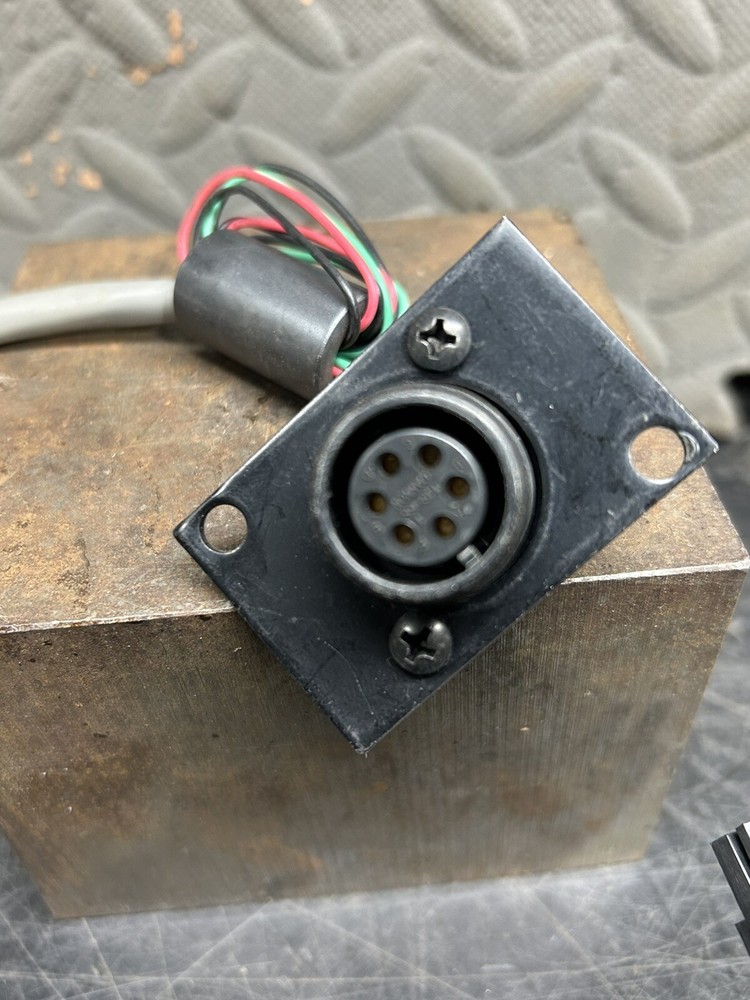 Lincoln Electric M21927_A Plug & Lead