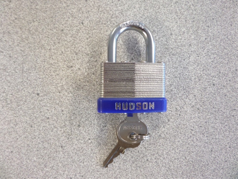 HUDSON 1 3/4"W LAMINATED STEEL PADLOCK