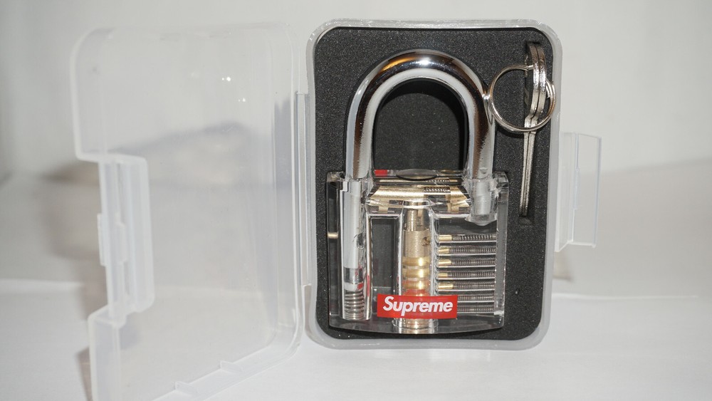 Supreme New Transparent Lock Clear SS20 - In Hand