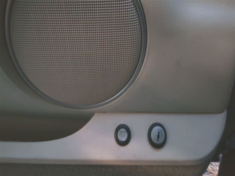 Coil/Ignitor Fits 01-19 FORD E350 VAN 884388