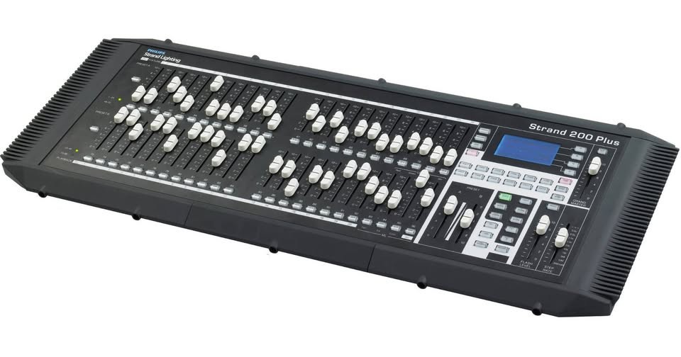 Philips Strand 200 Plus 24/48 Portable Console / 64340