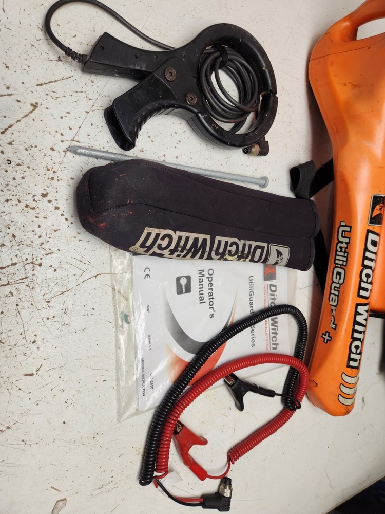 Utiliguard Advanced 5 watt Ditch Witch Subsite cable pipe utility locator