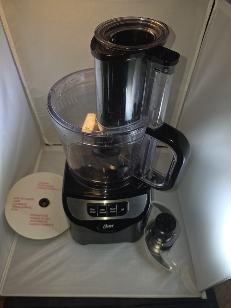 Open BOX - Oster FPSTFP135 Total Prep 10-Cup Food Processor with Easy-Touch Tech