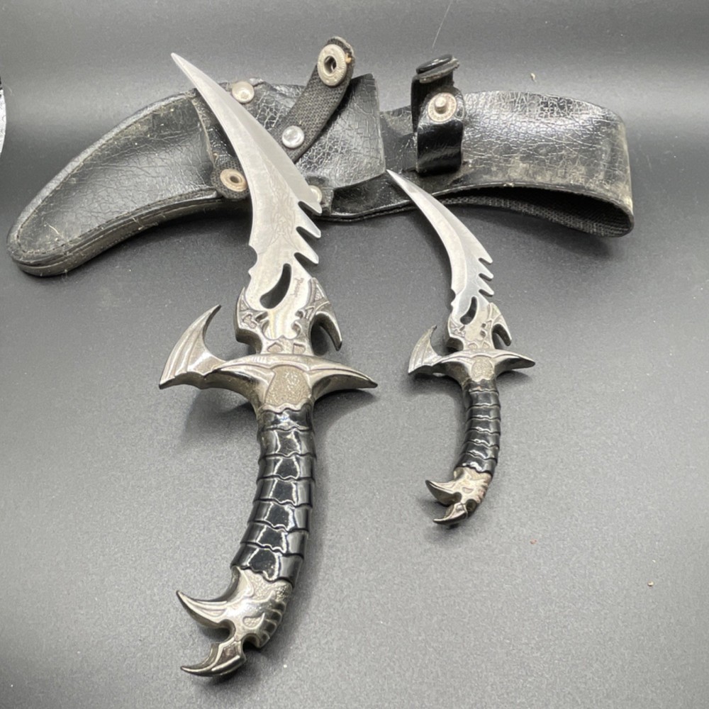 Fantasy Collectible Dagger Set with Sheath, Plastic Handle, 5”&7”Blades