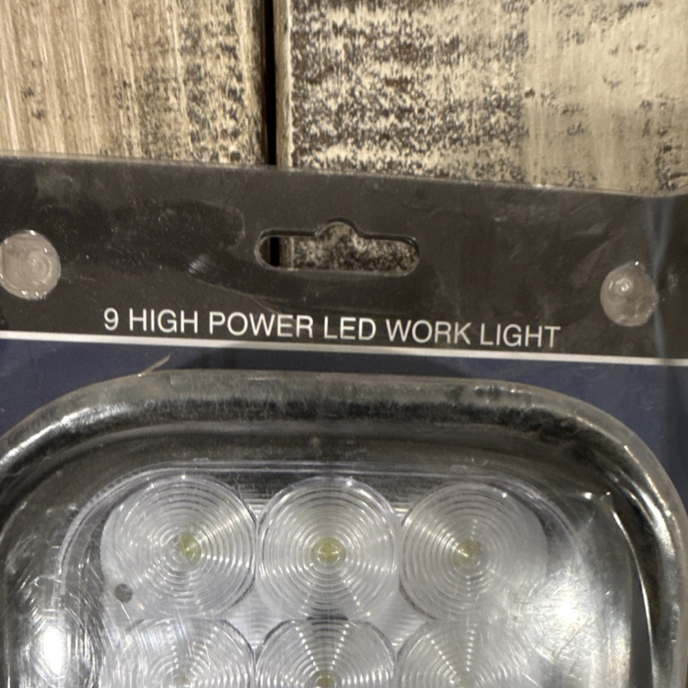 Universal 9 High Power LED Compact Work-Flood Light