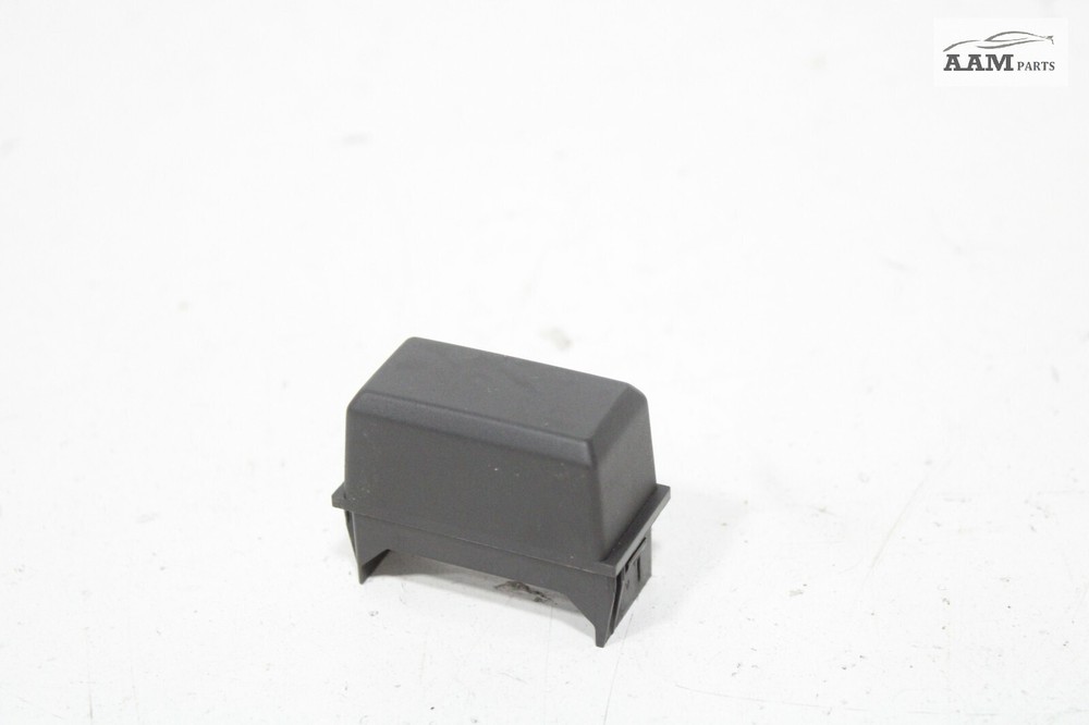 2018-2024 VOLVO VNL 860 FRONT DASH FALSE IMITATION SWITCH SOCKET OEM