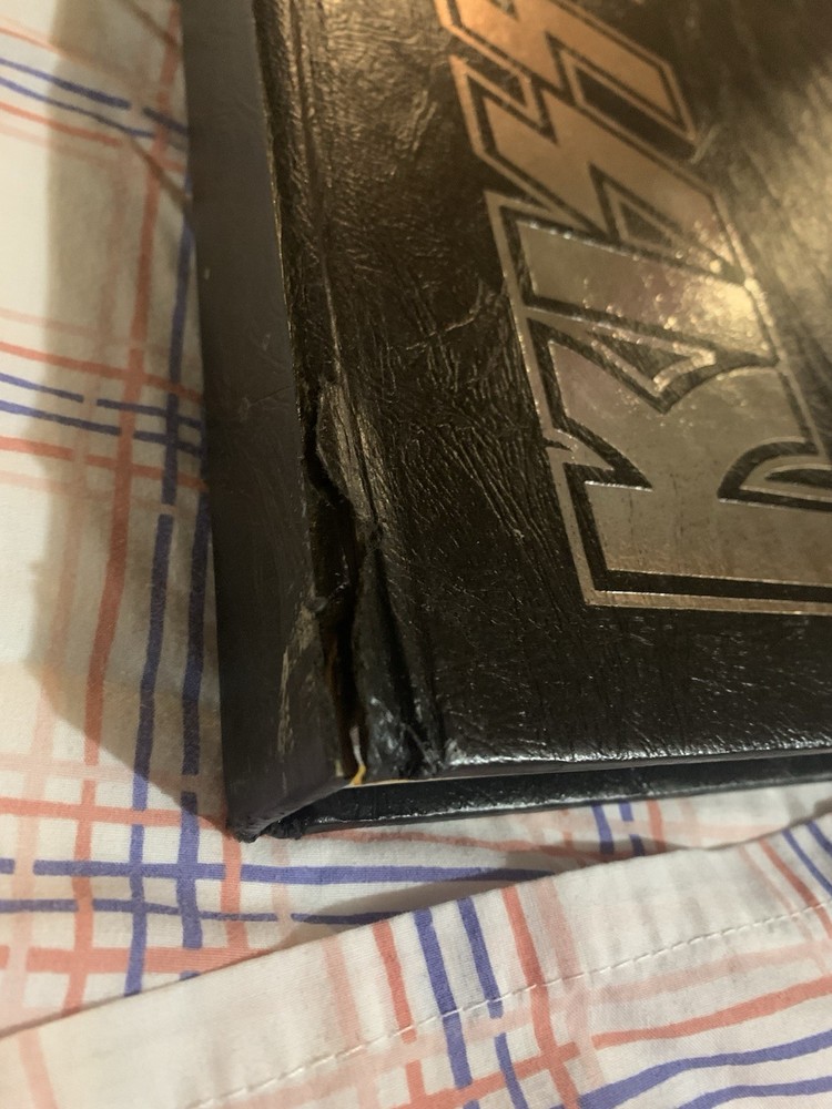 KISSTORY AMAZING+HUGE HARDCOVER BOOK INCREDIBLE PICTURES+ARTICLES KISS