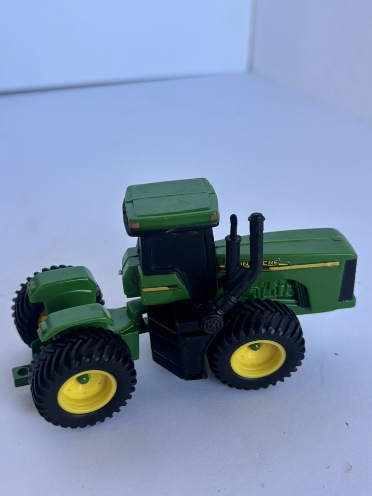ERTL John Deer Lot