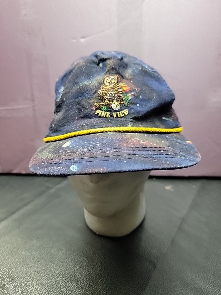 PINE VIEW Golf Course Hat / Astronomy Graphics / Owl Holding Golf Ball