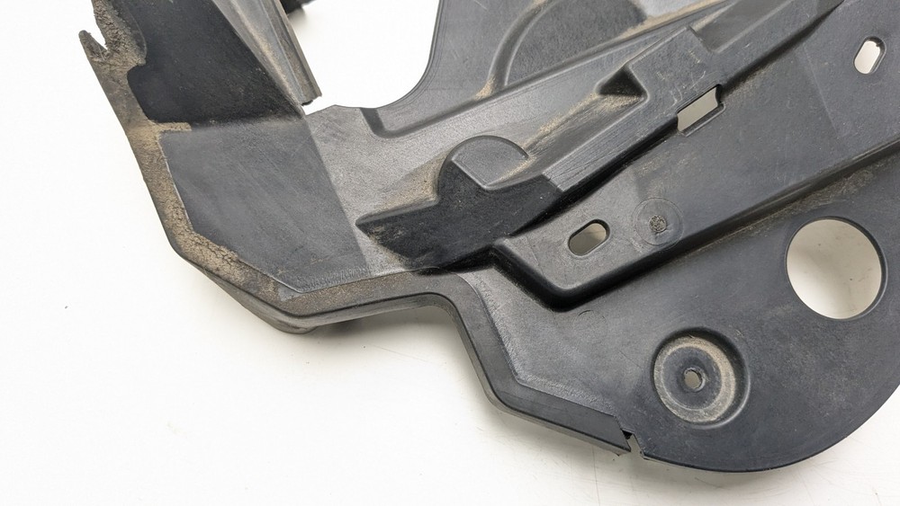 FORD KUGA MK3 MOUNT BRACKET FRONT RIGHT DRIVER SIDE LV4BS02476CA 2021