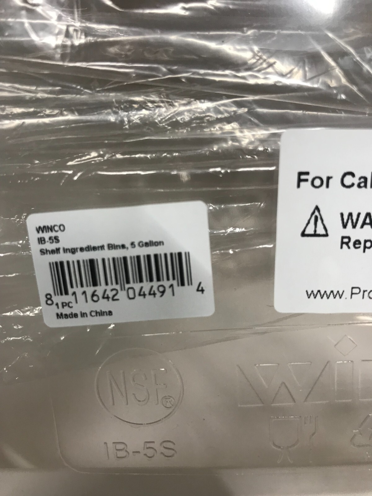 Winco Polypropylene 80 Cup Shelf Ingredient Bin 5 Gallon - Item # IB-5S