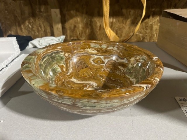 Luxury Bathroom Basin 16'' round