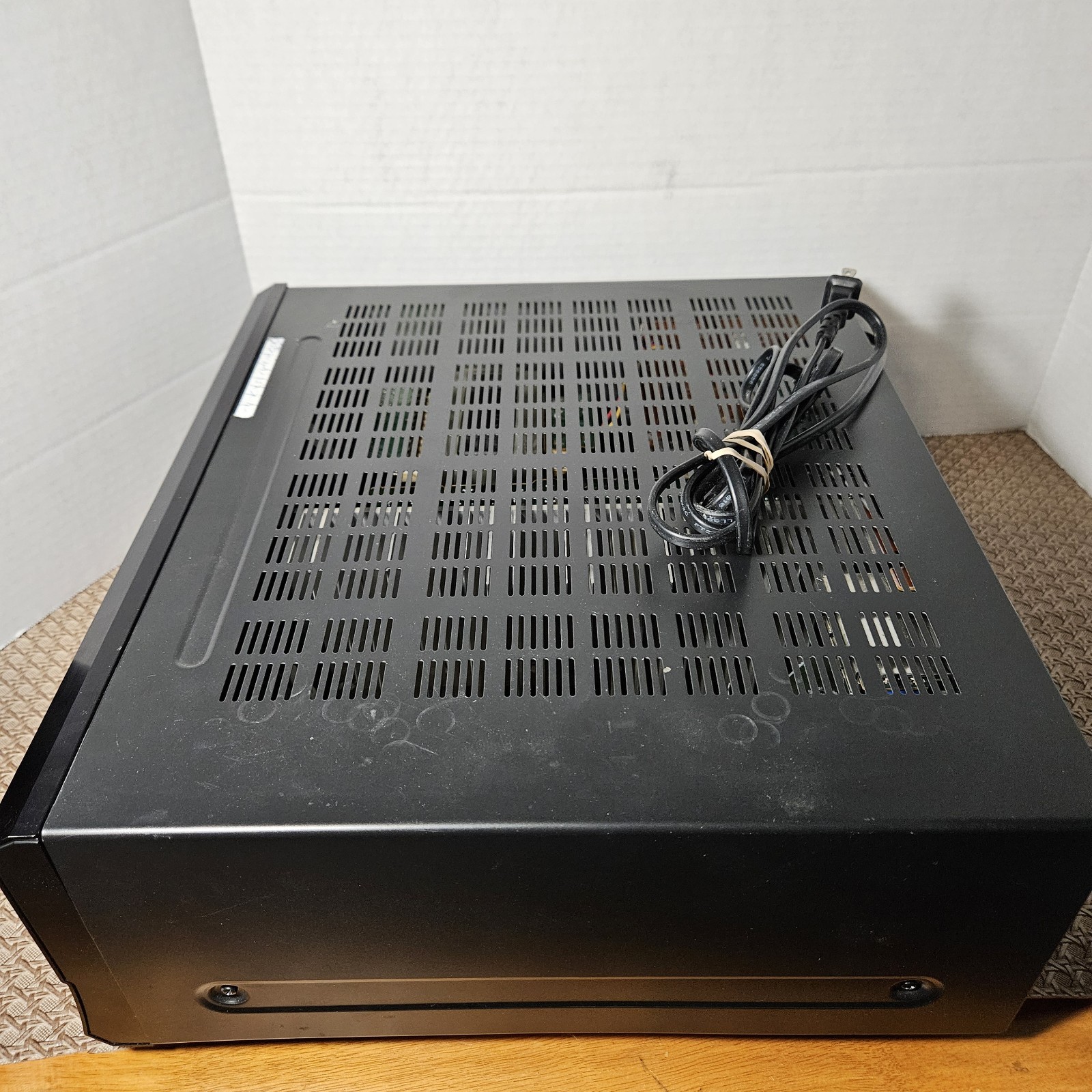 Onkyo TX-SR701 6.1 Channel 600 Watt Home Theater AV Receiver Amplifier TESTED