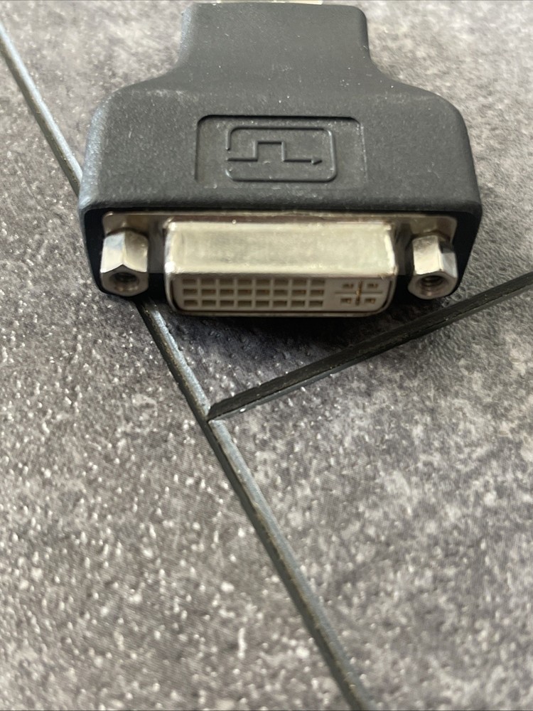 DisplayPort Adapter