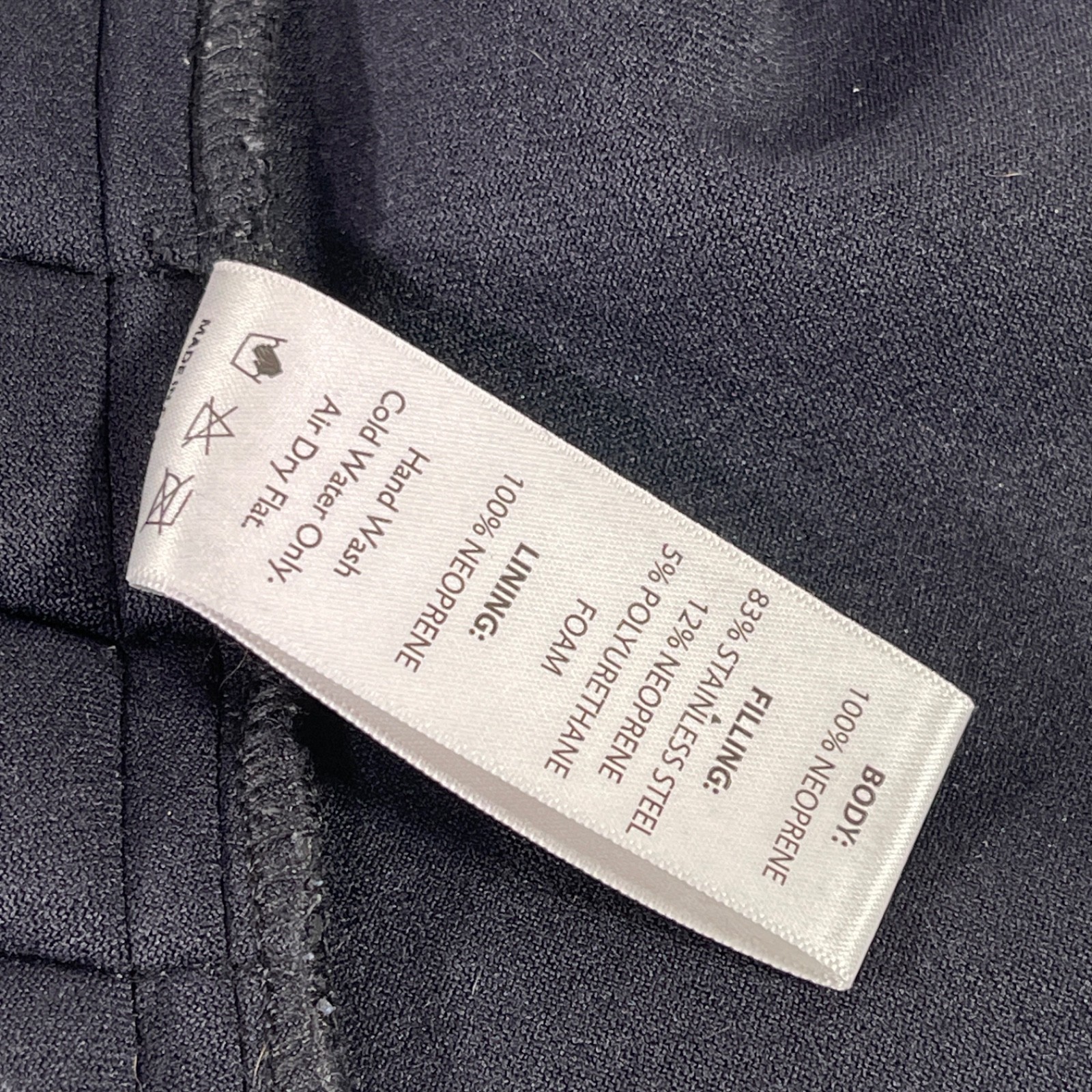 Aion Women's Tailored Fit Dynamic Resistance Workout Vest Black Medium READ