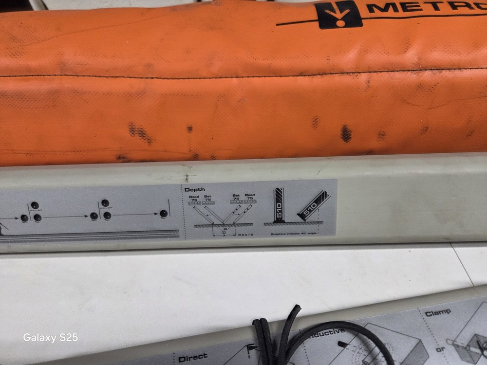 Metrotech 510 High Frequency Pipe & Cable Locator