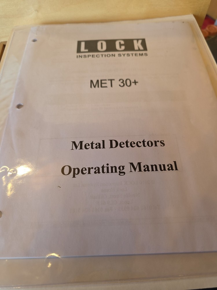 Lock inspection system met 3+ manual