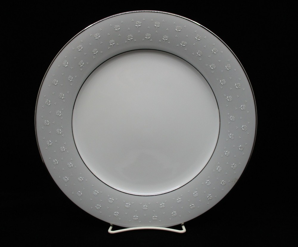 NORITAKE  ASHLEY DINNER PLATE - 10 3/8"  0404E