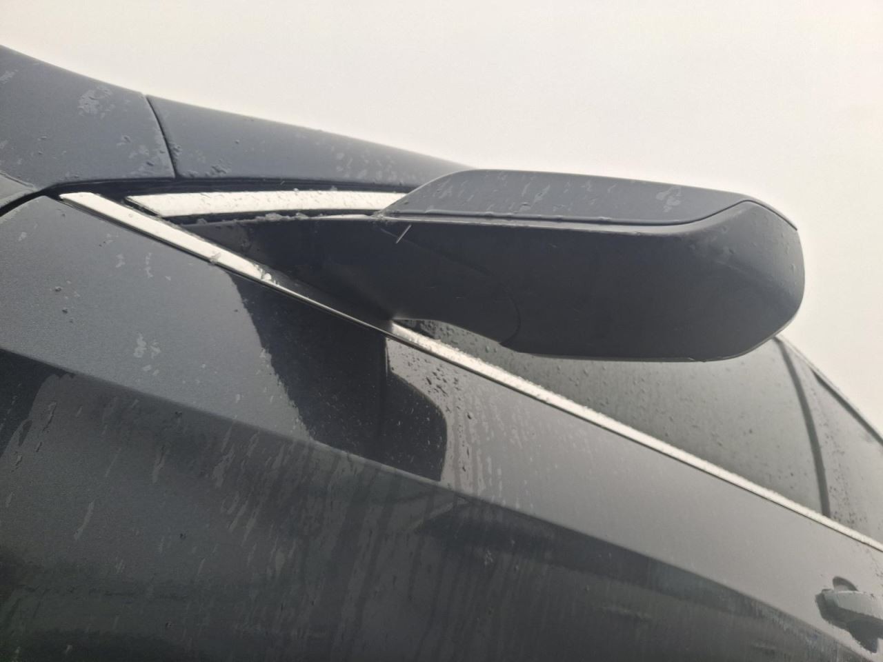 2019 Chevrolet Malibu Overhead Console Sunroof Gray Used 3973735