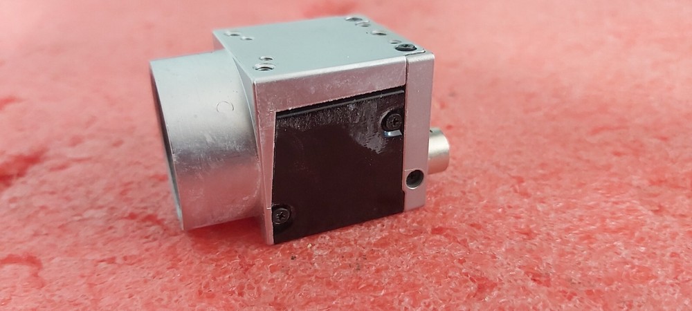 Basler 106909-19 Camera UPS Shipping! Make Offers! C-1