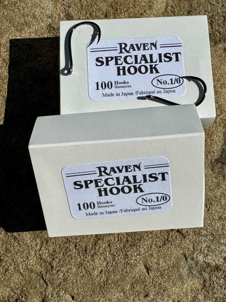 Raven Specialist Hooks , Size 1/0, One 100 Count Box