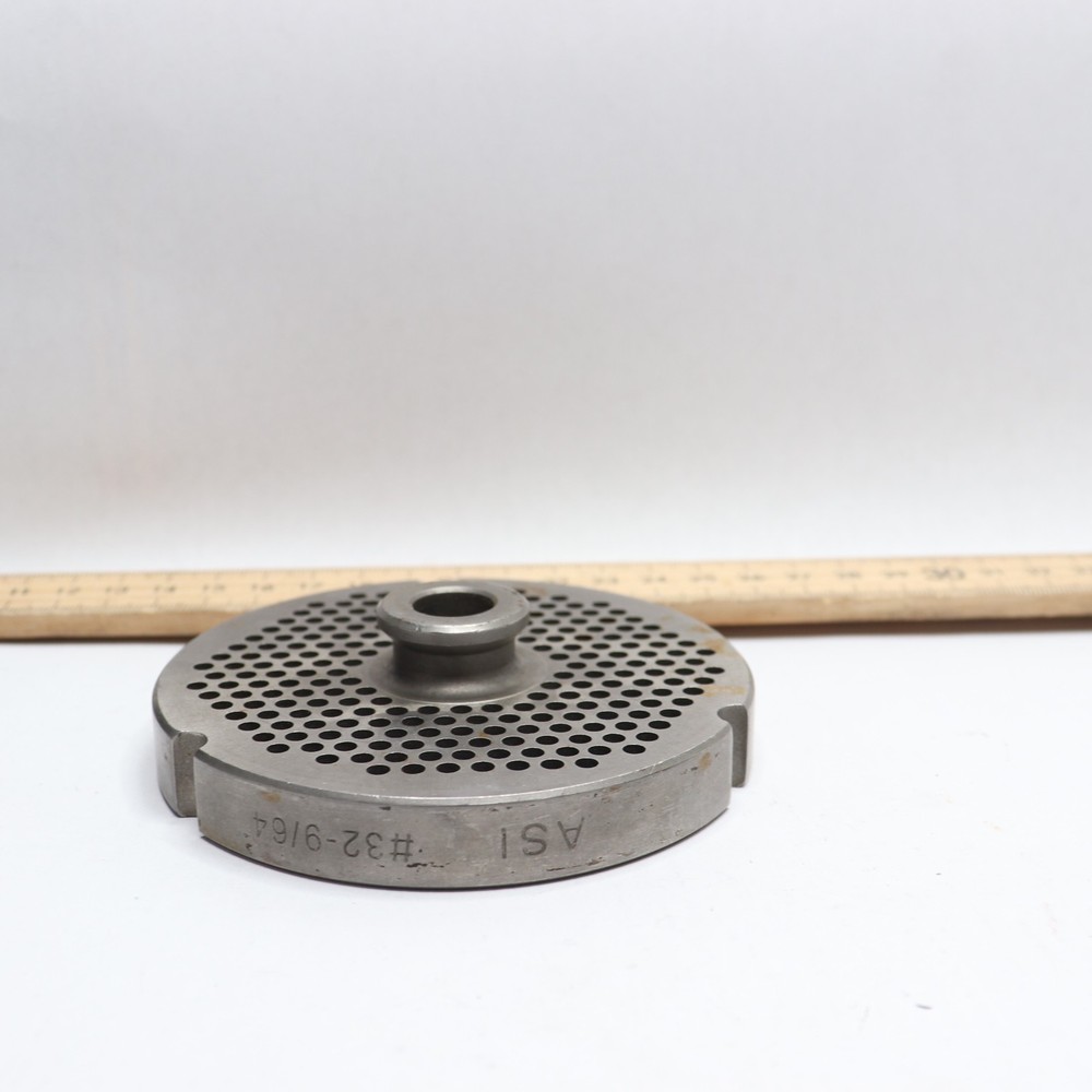 Chopper Plates With Hub 9/64" 32