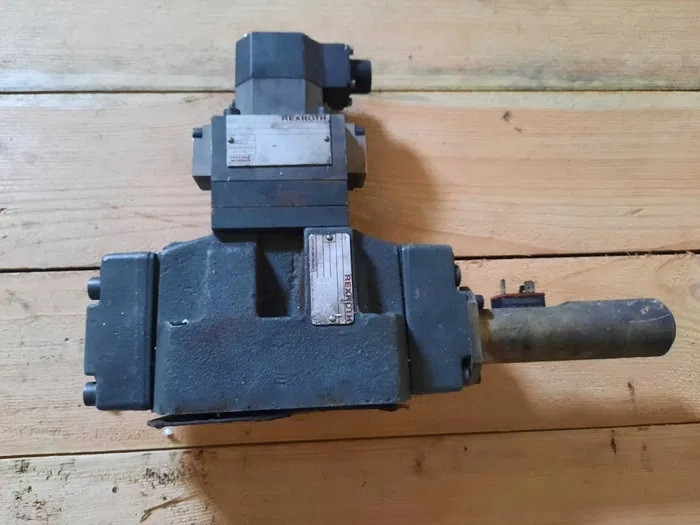 Valve 4WS2EM10 Rexroth 4WRD16W1-150
