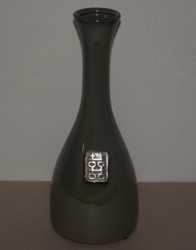 12" Ceramic stoneware green flower vase Asian pattern