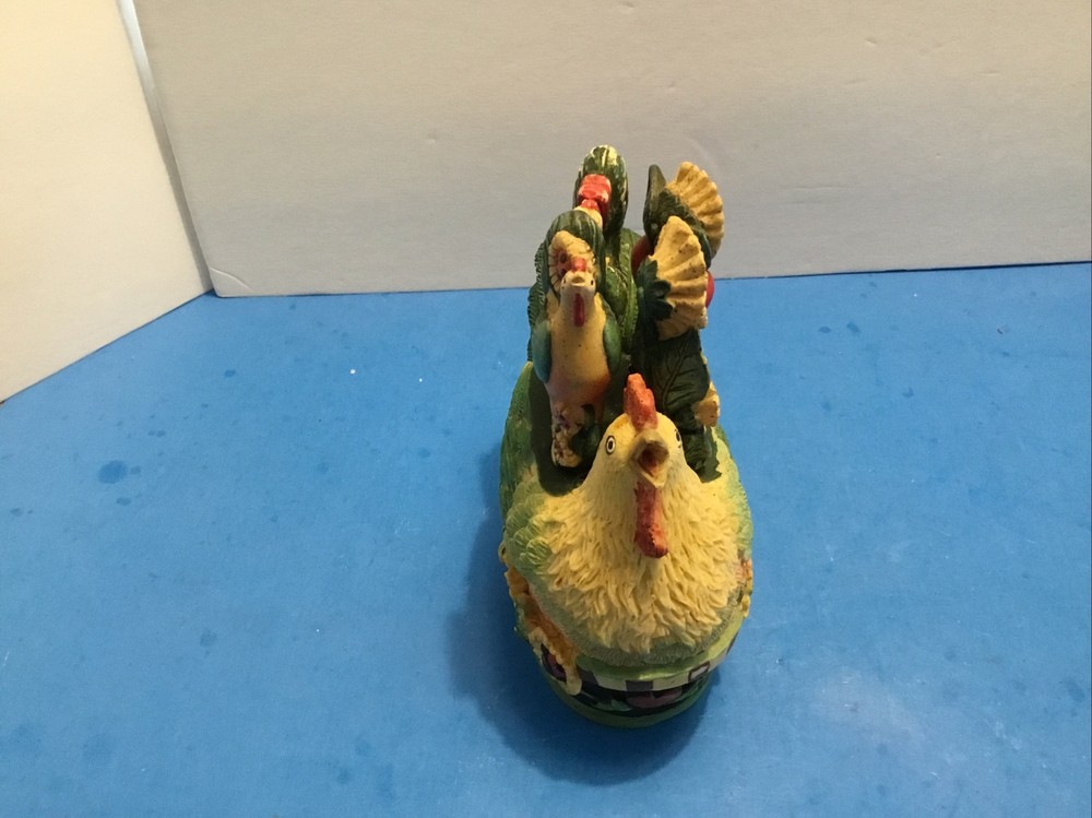 4 Cheese Spreaders Resin Chicken Hen Holder