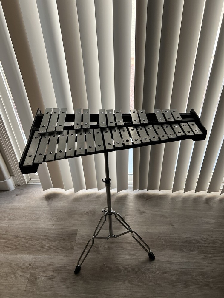 Bell Kit With Stand And Case