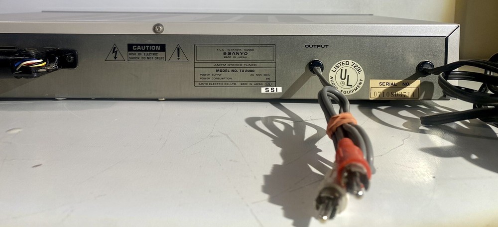Sanyo TU2000 AM/FM Stereo Tuner