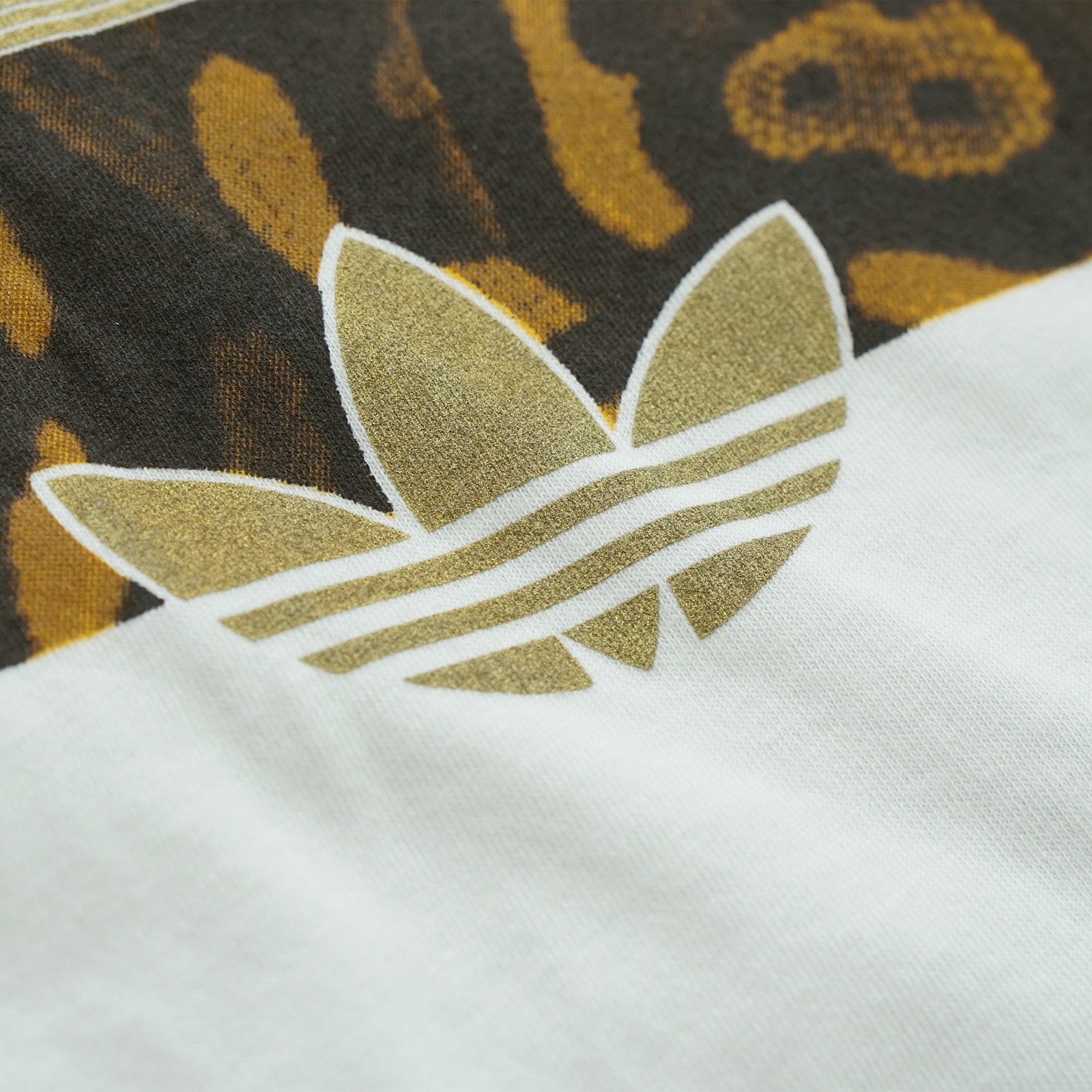 Adidas Originals Women's (White) Leopard Print Boyfriend T-Shirt AV8999