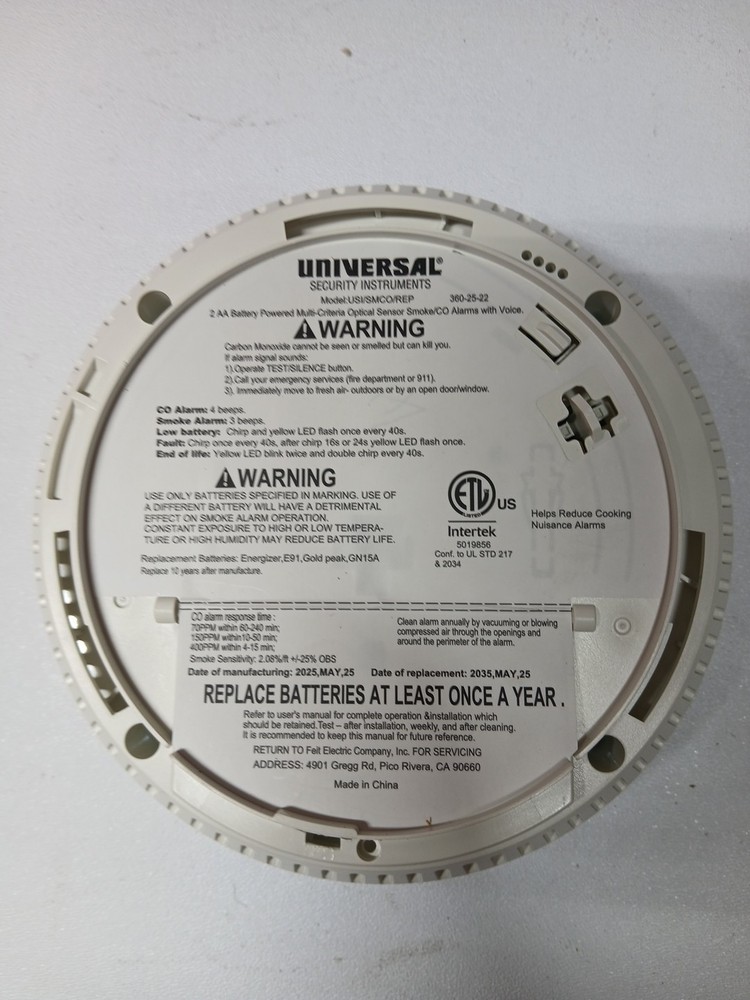 Universal Security Instruments 3 in 1 Combo Smoke, Fire & Carbon Monoxide Alarm.