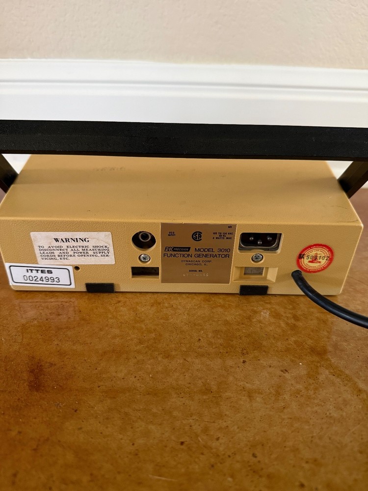 BK Precision 3010 Function Generator