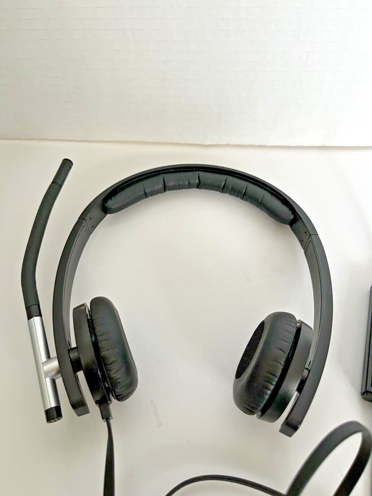 Logitech USB Headset Model: A00057, PN: 881-000250