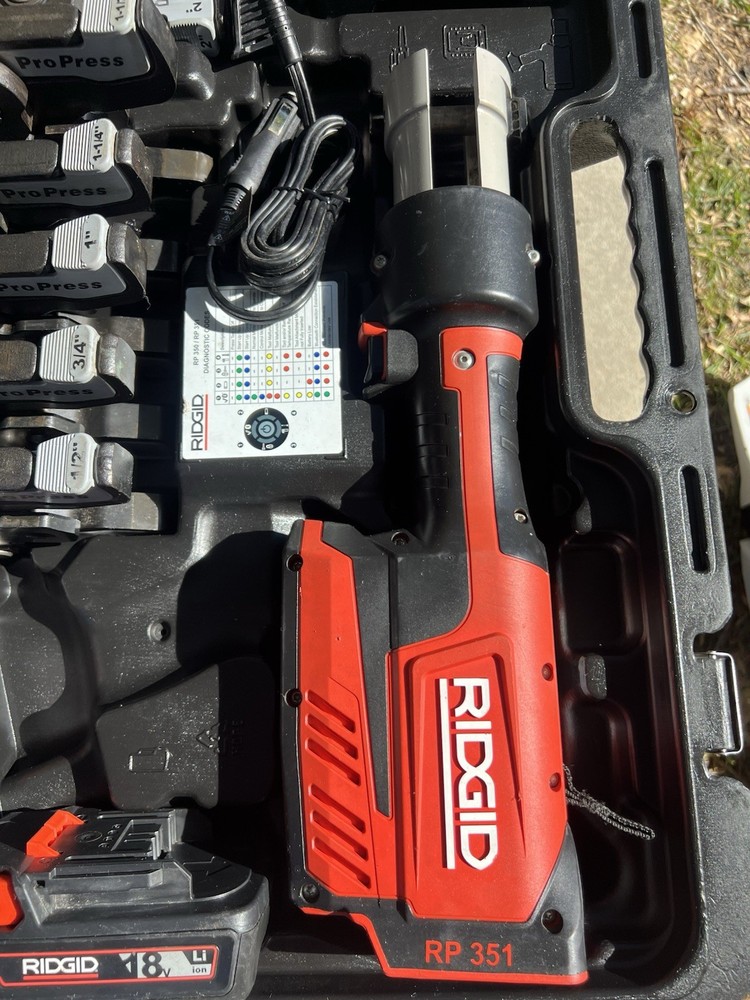 ridgid rp 351 press tool/SHIPS FAST!!!