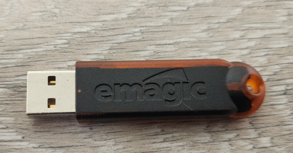 Emagic Logic 6 NFR Software Disc Volume 8 & USB Dongle Tested Working READ