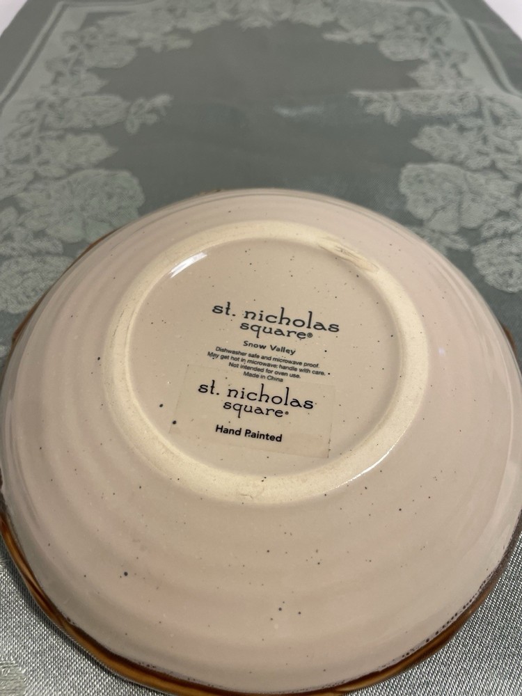 St Nicholas Square Ceramic Cardinal Dish
