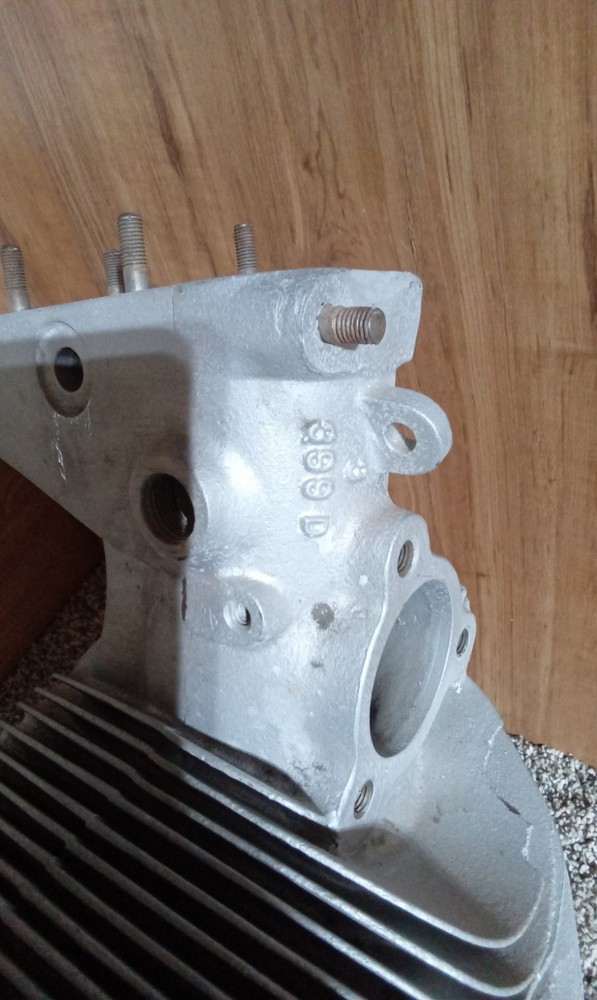 Jacobs R755-A2 Cylinder Head
