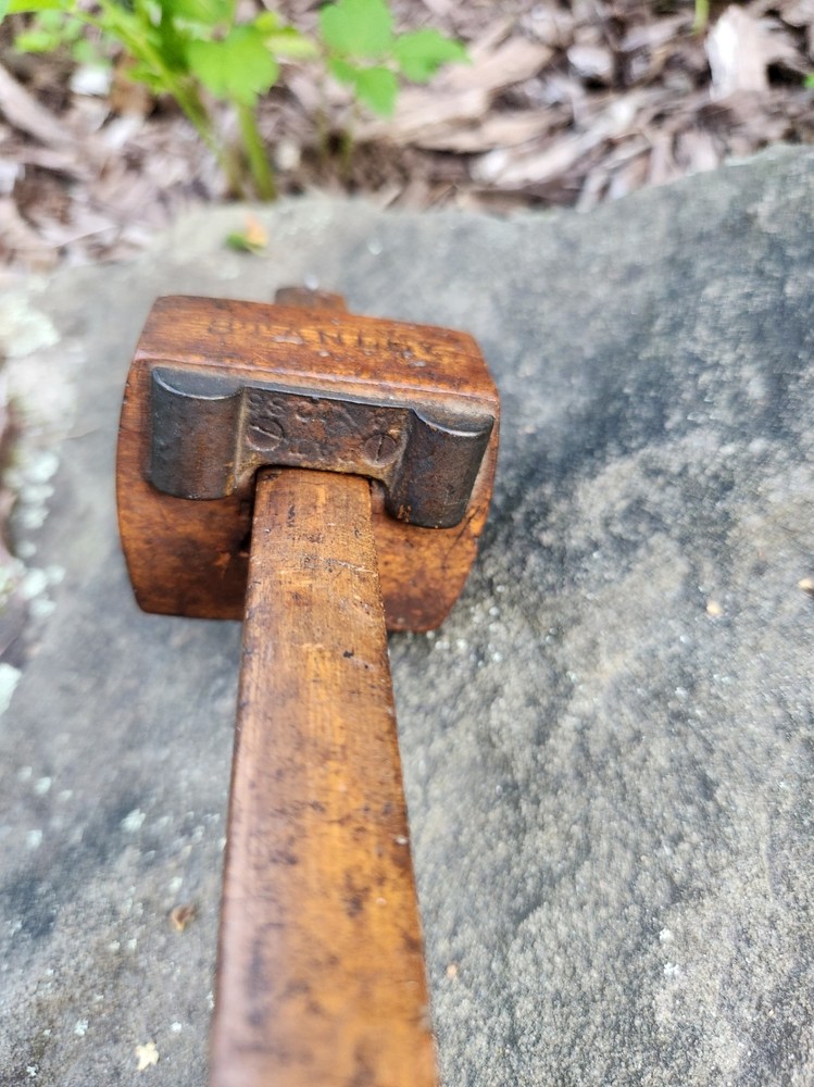 Stanley "moustache" marking gauge