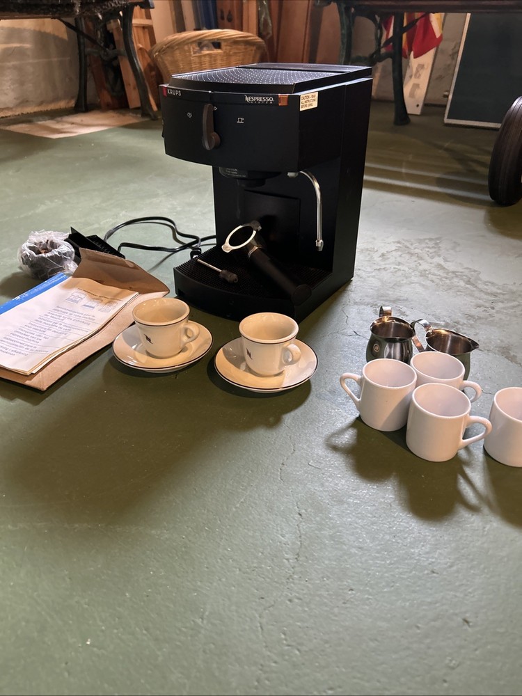 Krups Nespresso FNA1