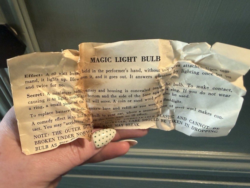 Pair Of Vintage Rare Miracle LightBulb Magic Tricks Work Boxes Tested Work !!
