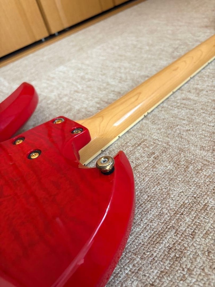 Burny Mg-130S/Cherry Sunburst/Hide Model/Mockingbird