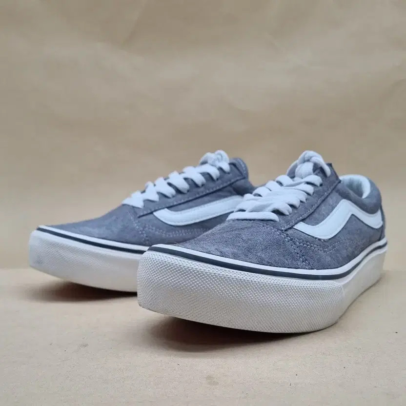 Vans Old Skool Gray Suede Platform Sneakers 260