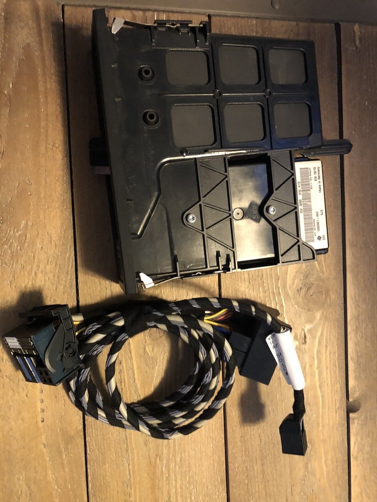 VW Volkswagen Media Device Interface (MDI) RNS510 RNS315 RNS
