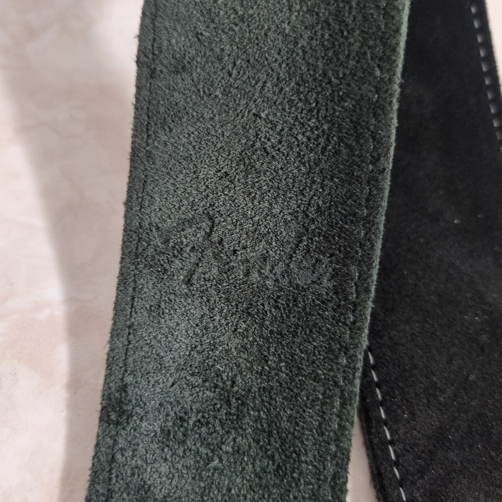 Fender Black Comfort Leather Guitar Strap Adjustable Premium Accessory E687
